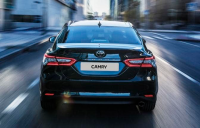 Toyota Camry 2019 what is the trim and price?