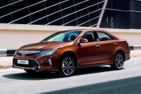 Toyota Camry 2017 updated in V50 body